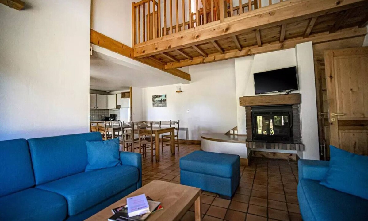 Mende Villa | Vacation Rental for 12 People