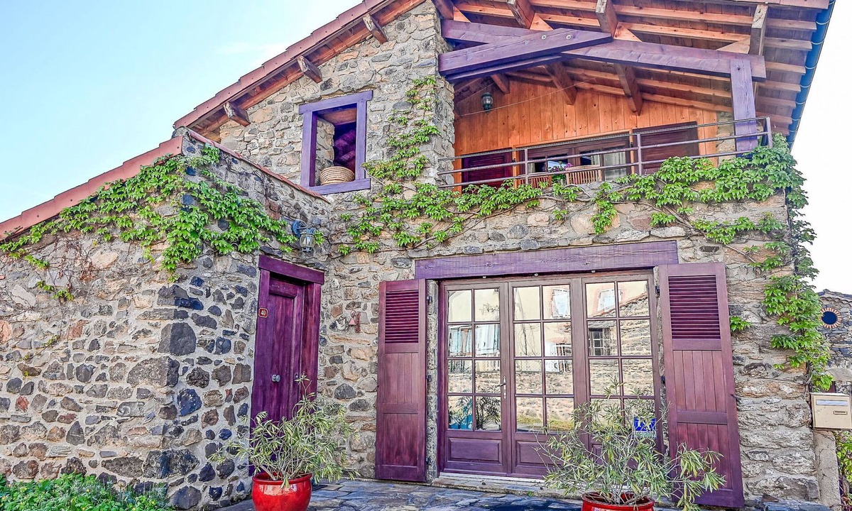 Blassac House | Varenne by Interhome