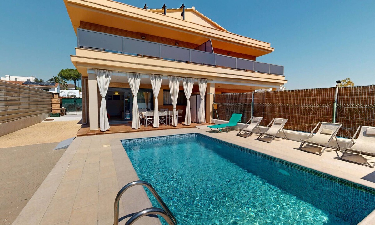 L'Ampolla Villa | VILLA ARENAL
