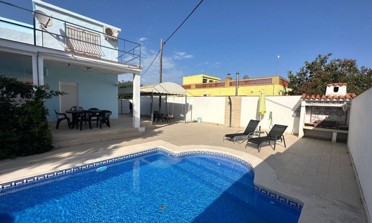 Vinaros Villa | Villa Azul - Chalet con piscina privada en Vinaròs - Ref. 822