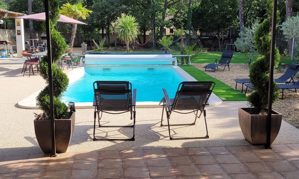 Rochegude Villa | Villa in Drôme Provençale: Pool and Comfort for 11 Guests