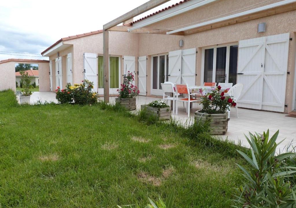 Laroque-des-Alberes Villa | Villa LA GABARRE 8 personnes proche mer, climatisation dans la pièce principale