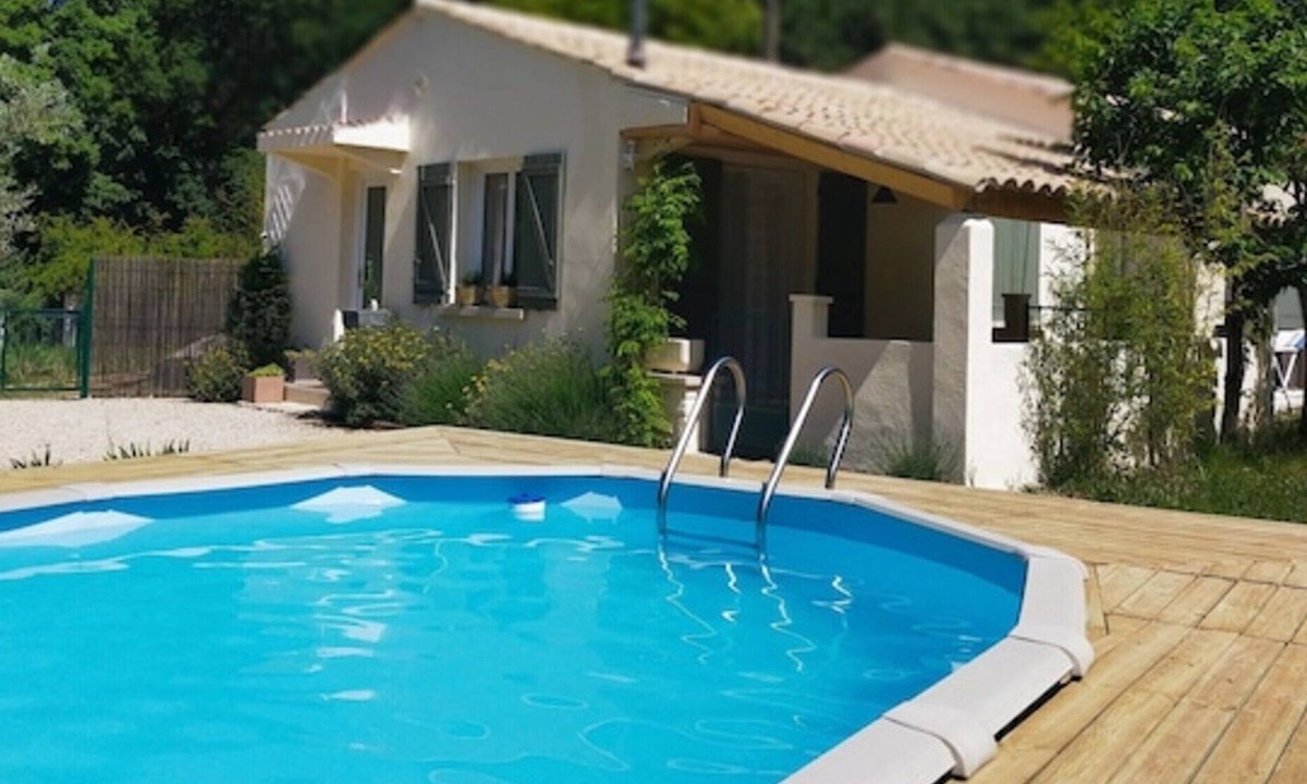 Peypin-d'Aigues Villa | Villa "La Lavandière" with Private Pool & Wi-Fi
