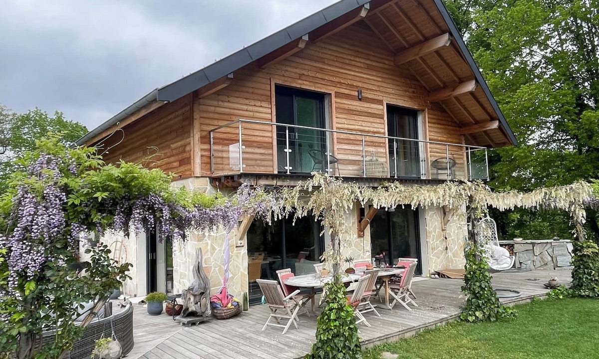 Gruffy Villa | Villa "le Boulot" artists' home