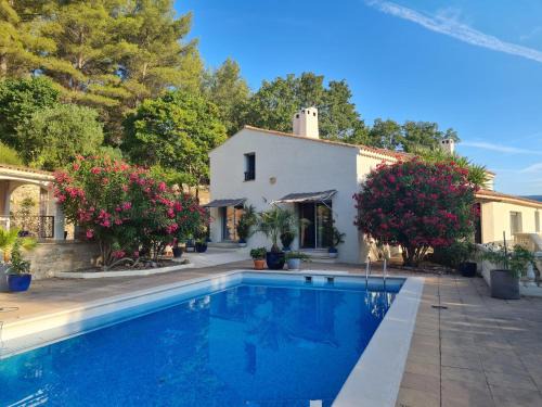 Draguignan House | Villa Manoe