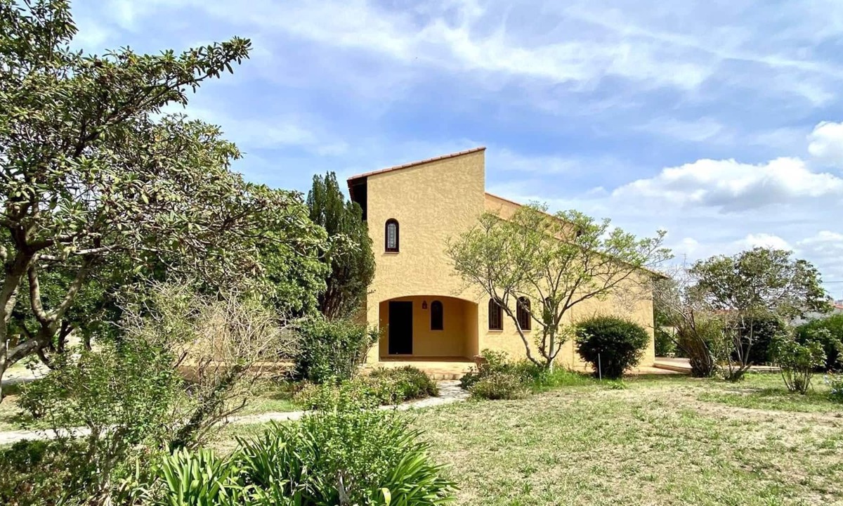 Ille-sur-Tet House | Villa of 230m² on 2100m² of fenced land 38 km from the beaches