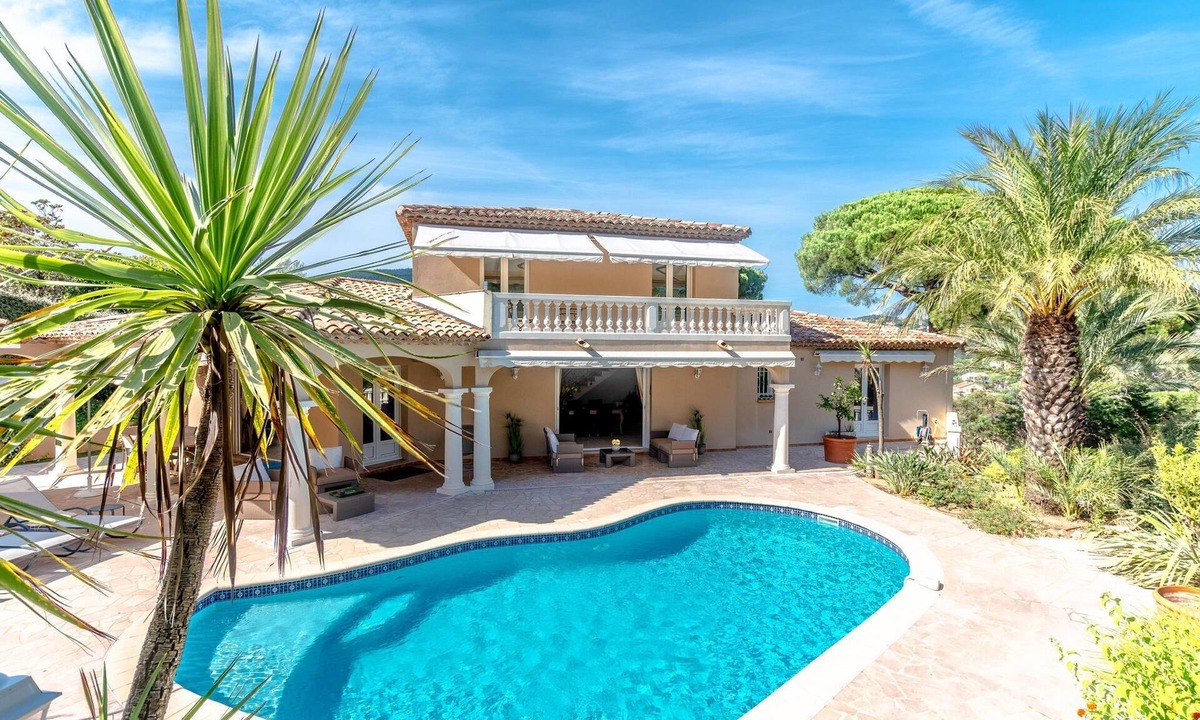 Plage de la Garonnette Villa | Villa Pour 10 Personnes Proche de la mer à Sainte-maxime