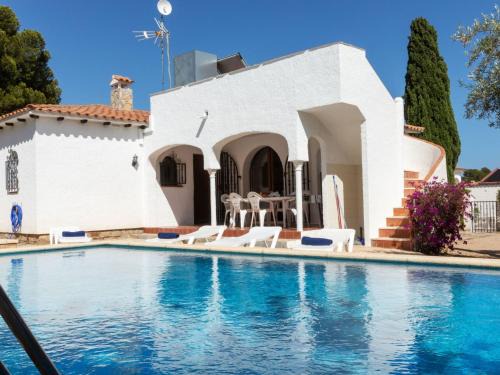 Rustical Mont-roig Villa | Villa Rustical Mont Roig by Interhome