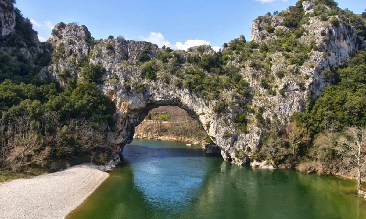Sampzon Villa | Villa with private pool near the river Ardèche