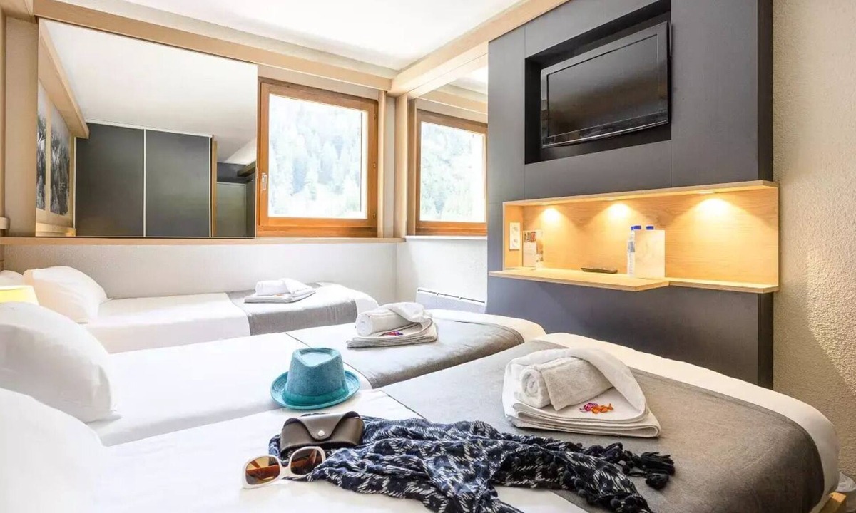 Les Brevieres Hotel | Village Club MMV Les Brévières * - Room 3 People - full board