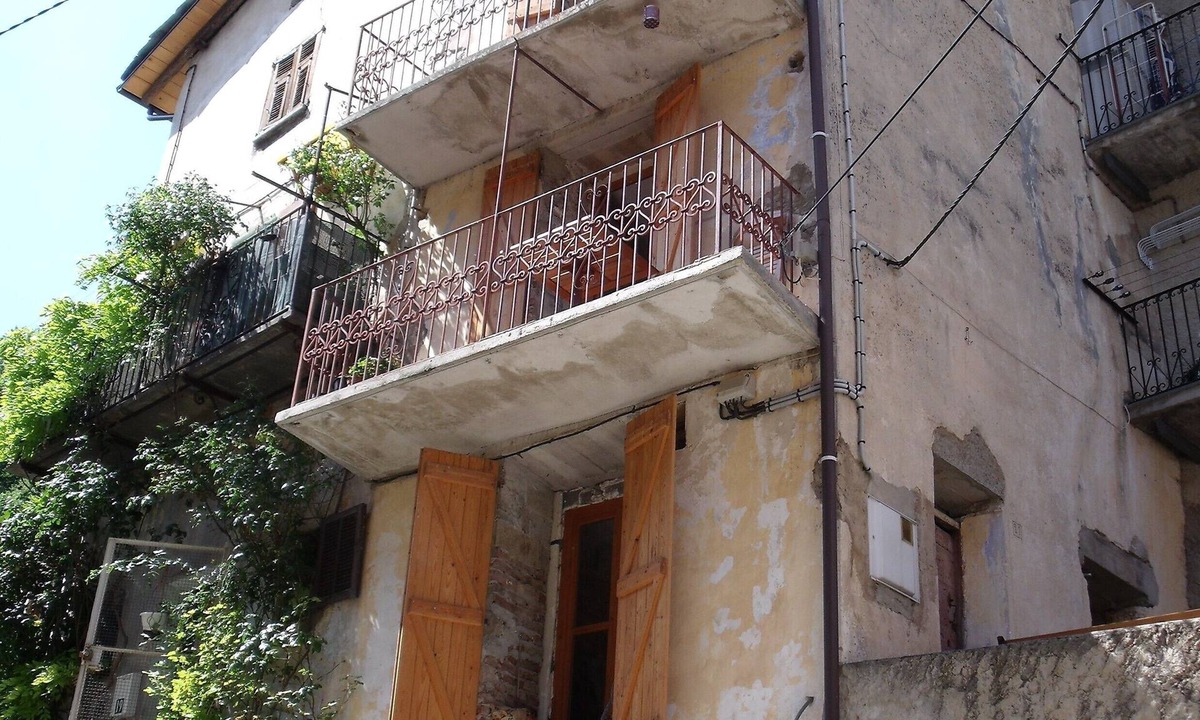 Old Tende House | Village house 8 people - discover the Vallée des Merveilles!