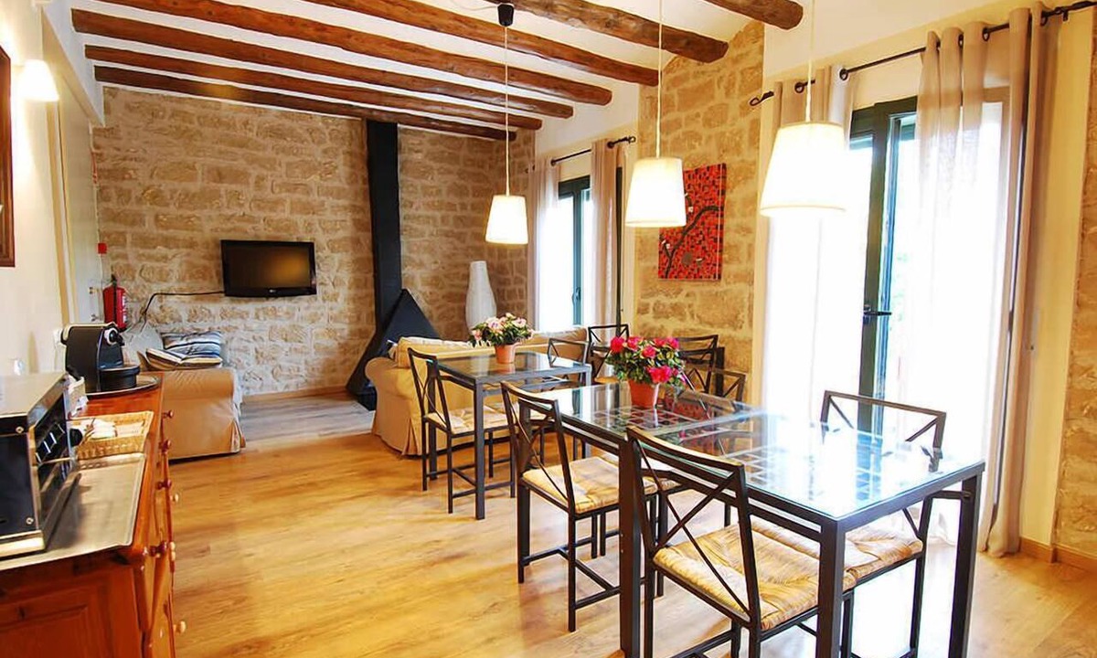 El Vilosell Hotel | Vilosell Wine Hotel