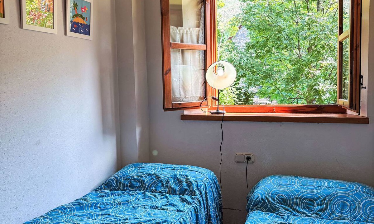 Pla de l'Ermita Apartment | Wohnung mit Garten Isard 4 Vall de Boí by Interhome