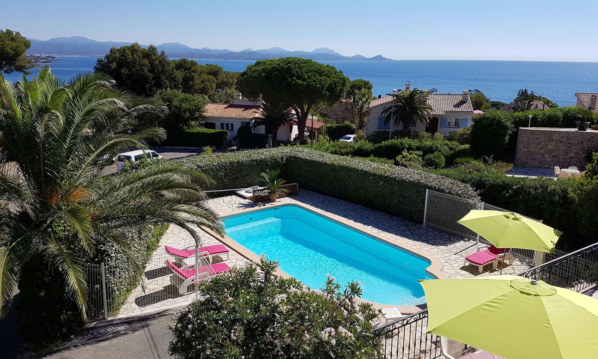 Les Issambres Villa | Wonderful vacation villa with views and by the sea, heated pool