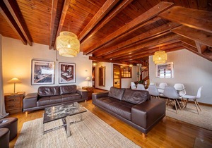 140 m² Apartment ∙ 4 bedrooms ∙ 10 guests