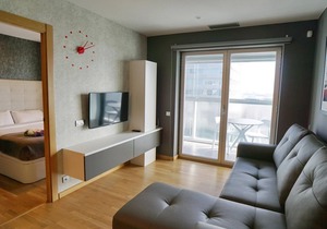Apartment in Europe Square