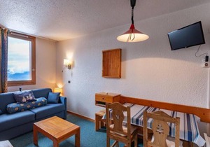 Appartement lumineux près des pistes, 2 lits simples + canapé - FR-1-355-102