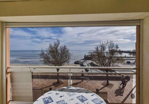Appartement T2 Cabine en Front de Mer avec Terrasse à Agde - 5/6 Couchages - FR-1-423-191