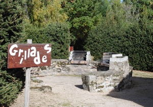 Chalet, panoramic view, fully equipped, private terrace, indoor swimming pool .
