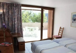 Chalets du Bouquetin **** - 12/14 Persons 7 Rooms Ecureuil