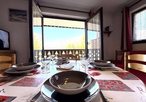 Cozy Ski-In/Ski-Out Apartment in Praz Sur Arly for 4 with Balcony, Parking, and Ski Locker