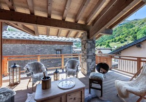Duplex Montagne 4 Chambres, Proche Ski et Cheminée - FR-1-570-21
