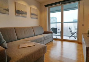 Apartment in front of Fira Gran Via
