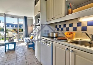 LocaLise - Maison E2 au Guilvinec - A 20m de la mer avec jardin et piscine - Tout à pied, plage, port, centre commerces, marché - Wifi inclus - Vue mer de la chambre - Animaux bienvenus - Linge de lit inclus