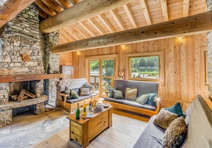 Rustic chalet for 12, 5 rooms, Wifi in Tignes