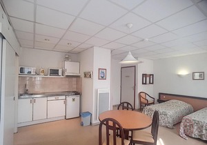 Studio Lamalou-les-Bains, 1 pièce, 2 personnes - FR-1-451-48