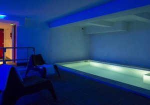 Wifi, ski-in/ski-out & foot of the slopes, swimming pool, tv, ski locker, 25-30m², Les Menuires