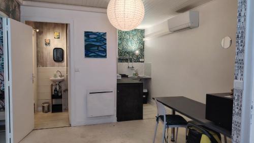 Chateaumeillant Apartment | À louer Charmant T2 en rez-de-chaussée à Châteaumeillant