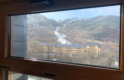 Cerler Apartment | Ático en Cerler con vistas a las montañas