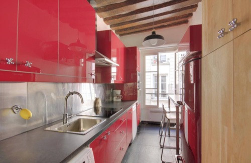 Quartier du Mail Apartment | 1 Bedroom Apartment Close to Latin Quarter