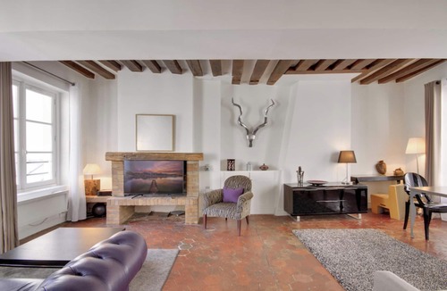 Quartier du Mail Apartment | 1 Bedroom Apartment Close to Latin Quarter