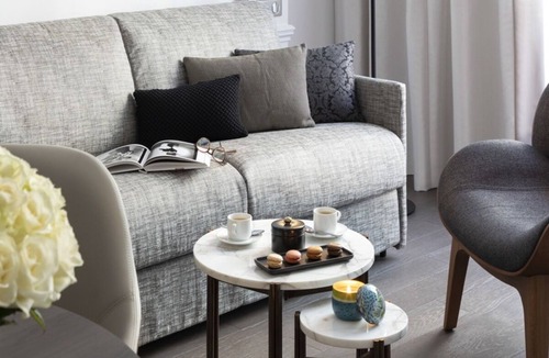 Champs-Elysees Apartment | 1 Bedroom Apartment With Aircon In Champs Elysees