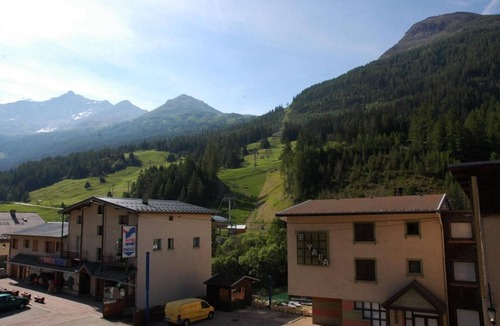 Val Cenis Apartment | 100m from resort center, 2nd floor, view village, balcony, tv, ski locker, 45m², Val Cenis