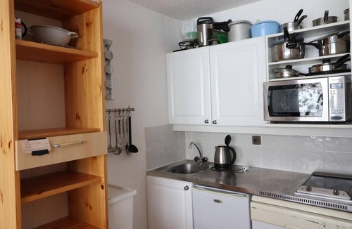 Le Lavachet Apartment | 100m from resort center, 2nd floor, view lake, balcony, tv, ski locker, 21m², Tignes