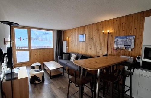 Plagne Villages Apartment | 100m from shops, 1st floor, view ski slopes, terrace, tv, 40m², La Plagne