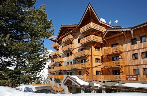 Arc-2000 Apartment | 100m from shops, fitness, swimming pool, sauna, fireplace or stove, tv, ski locker, 200m², Les Arcs