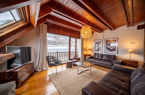 Vielha Apartment | 140 m² Apartment ∙ 4 bedrooms ∙ 10 guests