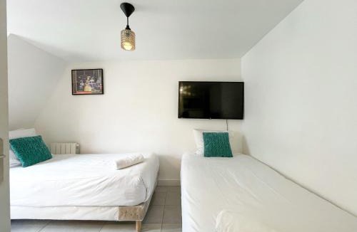 Quartier de la Porte-Saint-Denis Apartment | 144 - Urban Charming Studio in Paris
