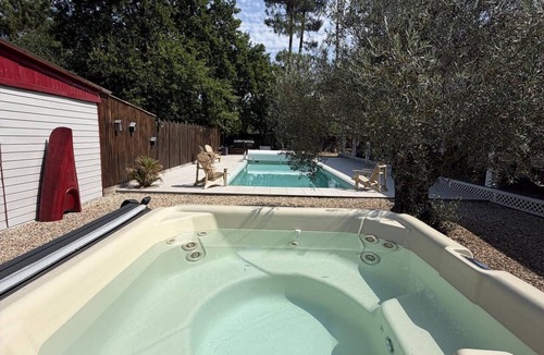 Pissos Villa | 14pers - Piscine & Jacuzzi - 40min des plages