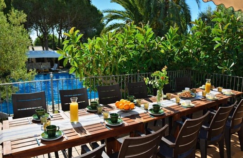Sitges Villa | 15 min. drive from Sitges Villa El Ranch 10 min. walk to the beach Jacuzzi 16P