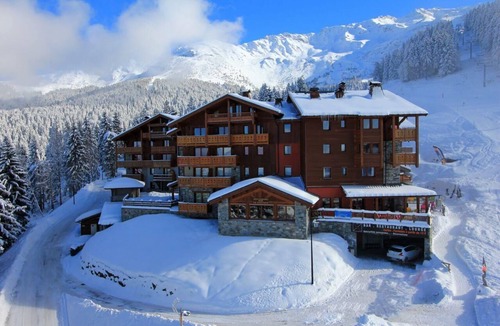 Prapoutel Apartment | 150m from resort center, terrace, balcony, parking, ski locker, 35m², Les 7 Laux