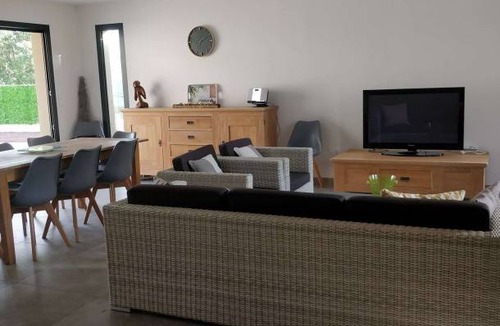 Ruoms House | 155 m² House ∙ 4 bedrooms ∙ 8 guests