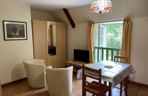 Cite Apartment | 17th century property between the pink granite coast & Lannion, Studio 27m2