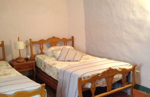 Bonastre House | 18th century manor house a few km from the beach and with private pool