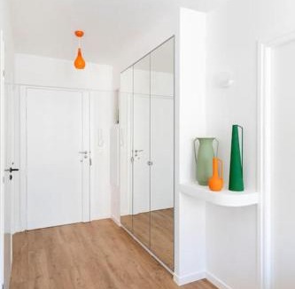 Liberation Apartment | 1BR design balcony Nice center Tram & 10mins Mer
