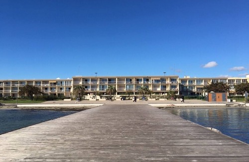 Balaruc-les-Bains Apartment | 2⭐ Apartment in Balaruc-les-Bains, Pets Allowed